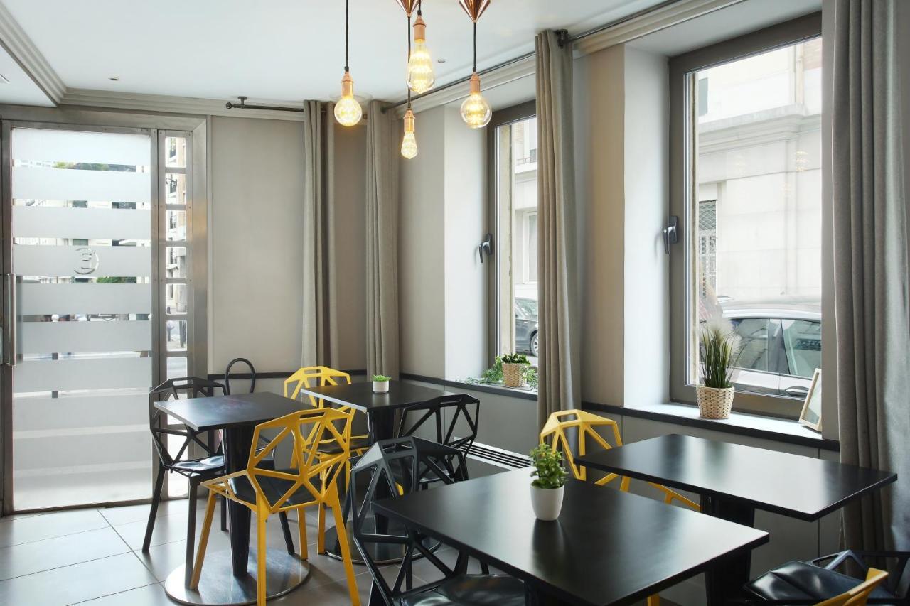 Hotel Eiffel Capitol Paris Bagian luar foto