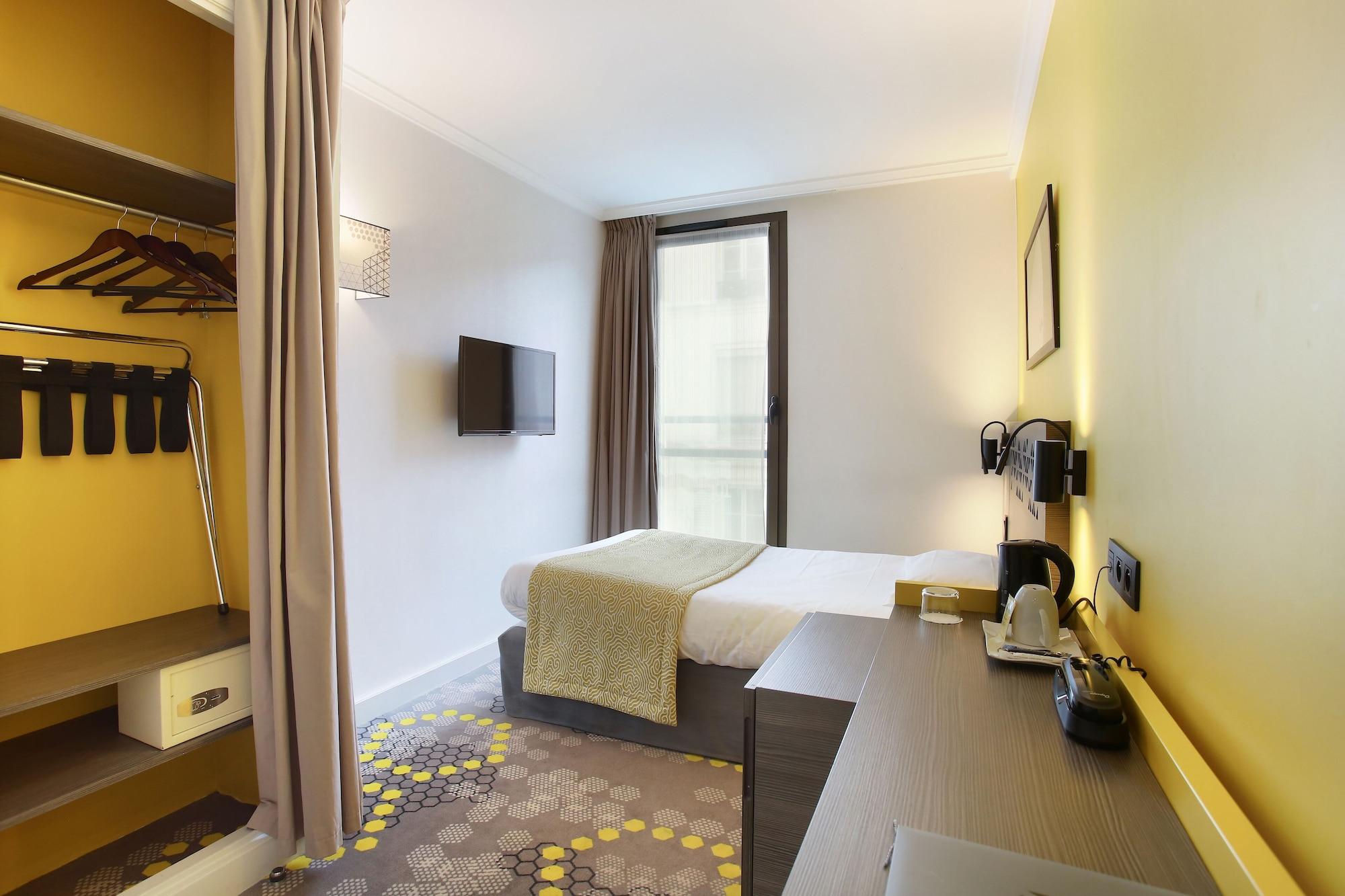 Hotel Eiffel Capitol Paris Bagian luar foto
